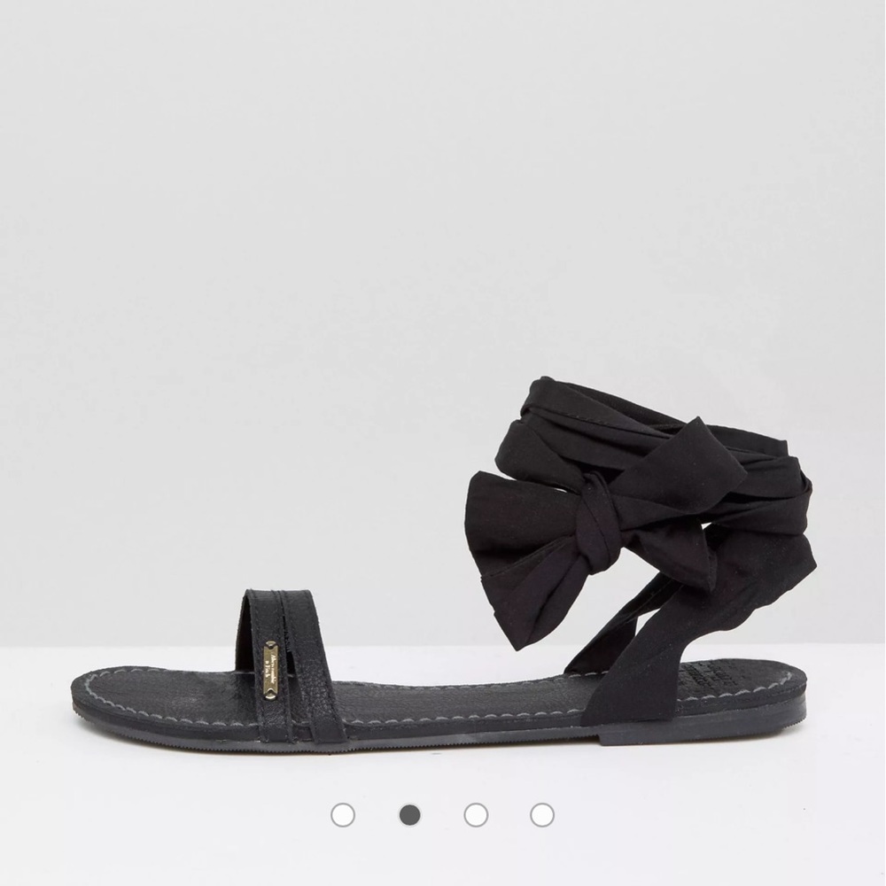Abercrombie and fitch Black tie up sandals - Picture 4 of 11